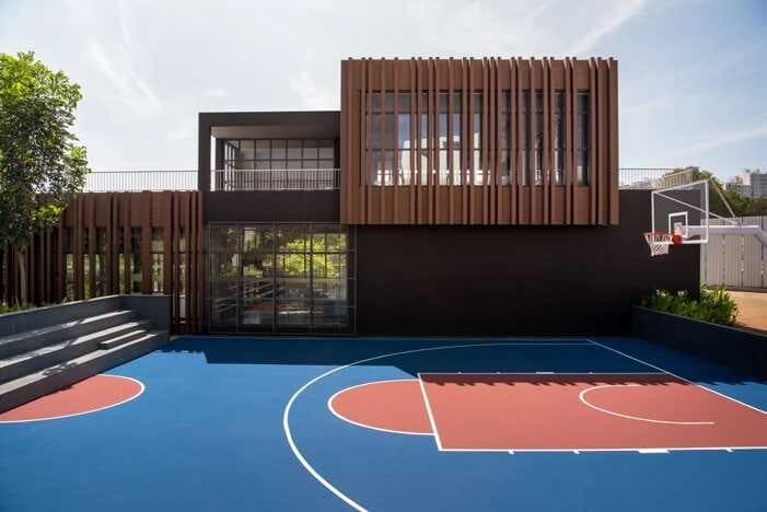 Multi-Sport Arena